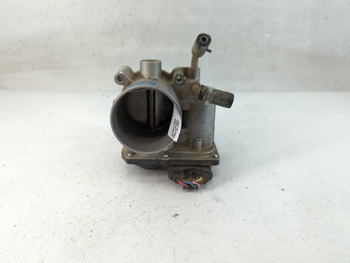 2016-2017 Hyundai Sonata Throttle Body P/N:35100-2E610 Fits Fits 2016 2017 2018 2019 2020 OEM Used Auto Parts - Oemusedautop