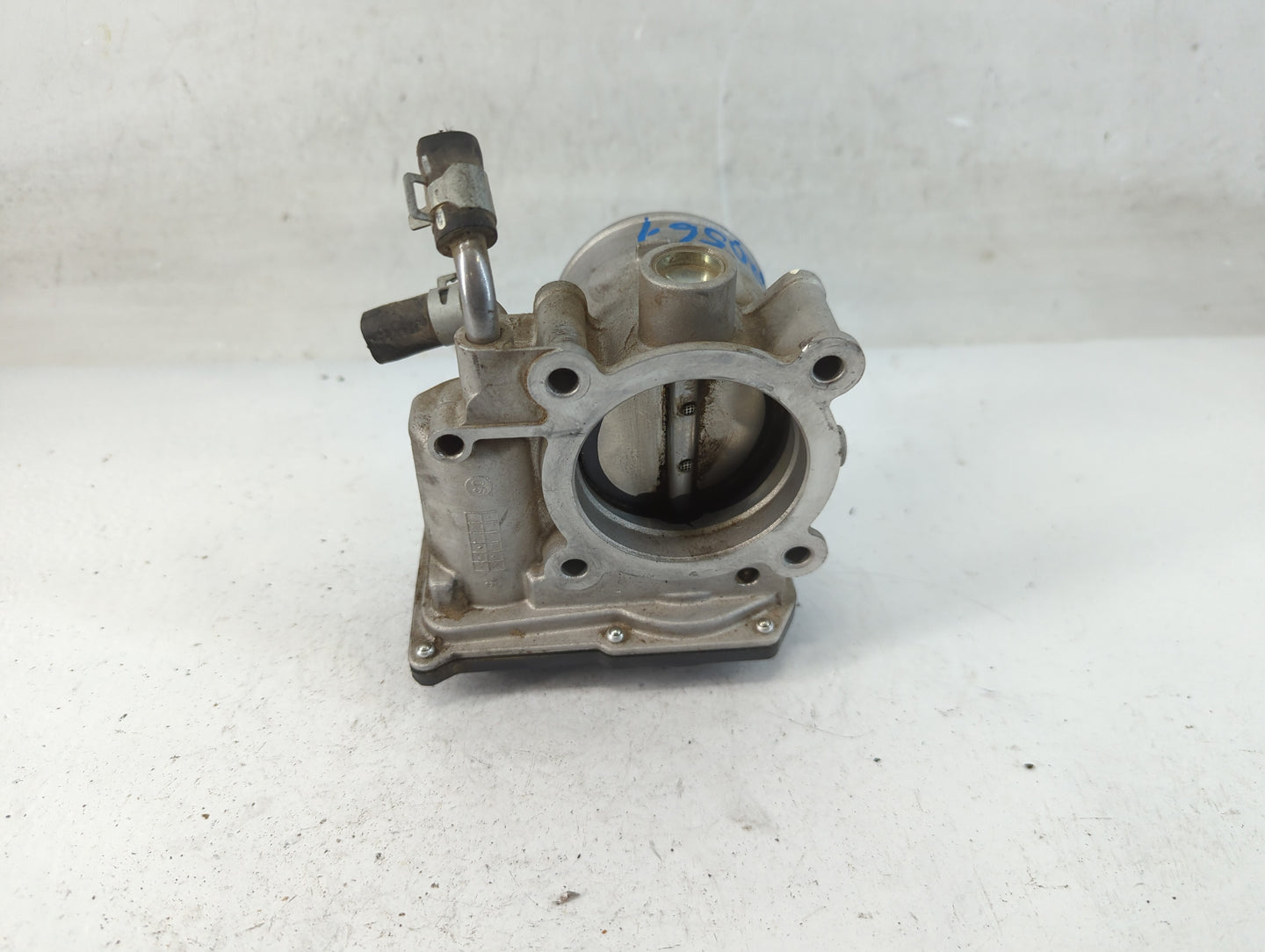2016-2017 Hyundai Sonata Throttle Body P/N:35100-2E610 Fits Fits 2016 2017 2018 2019 2020 OEM Used Auto Parts - Oemusedautop