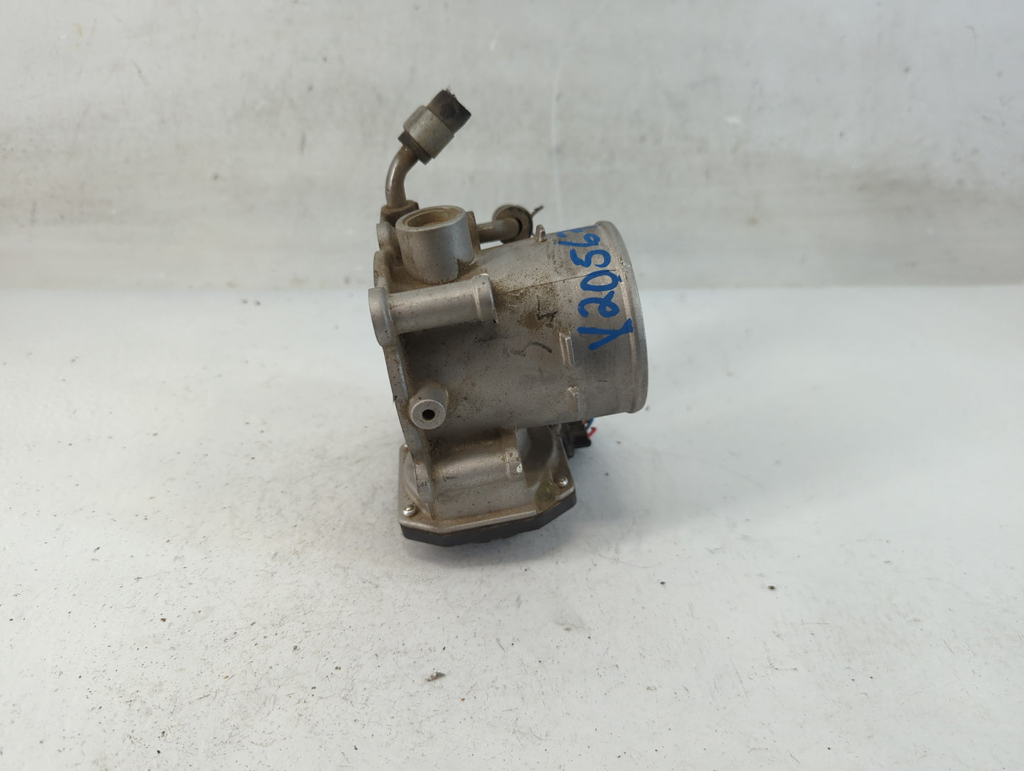 2016-2017 Hyundai Sonata Throttle Body P/N:35100-2E610 Fits Fits 2016 2017 2018 2019 2020 OEM Used Auto Parts - Oemusedautop