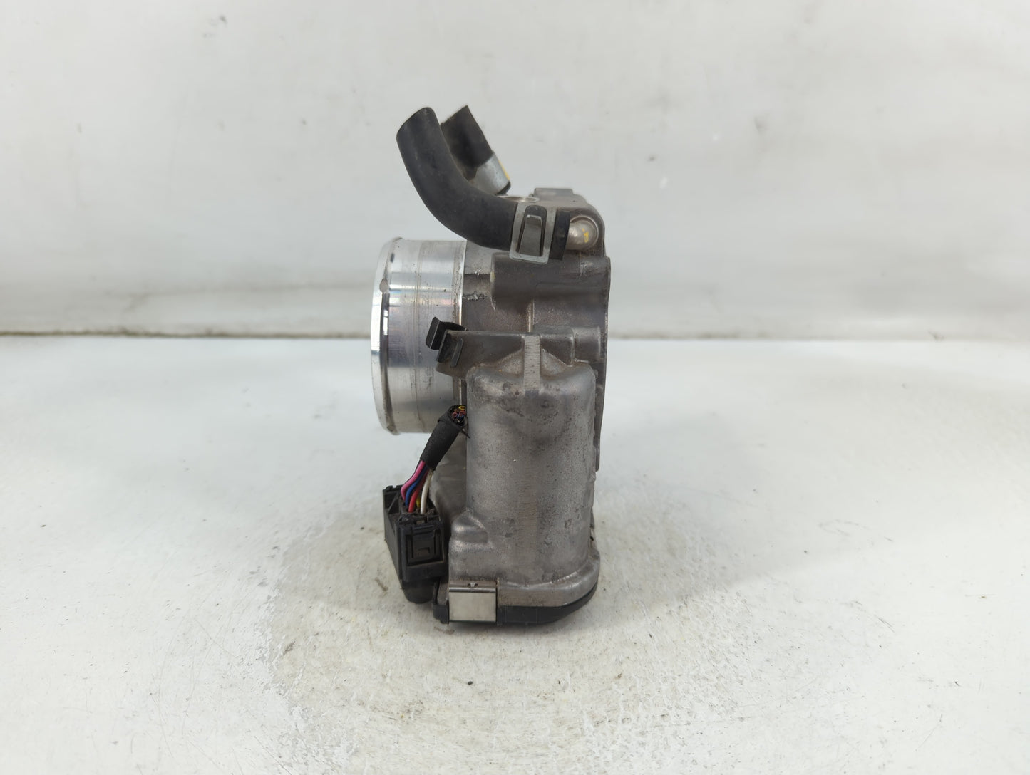 2015-2019 Hyundai Sonata Throttle Body P/N:35100-2G600 0 280 750 618 Fits Fits 2015 2016 2017 2018 2019 2020 2021 OEM Used A