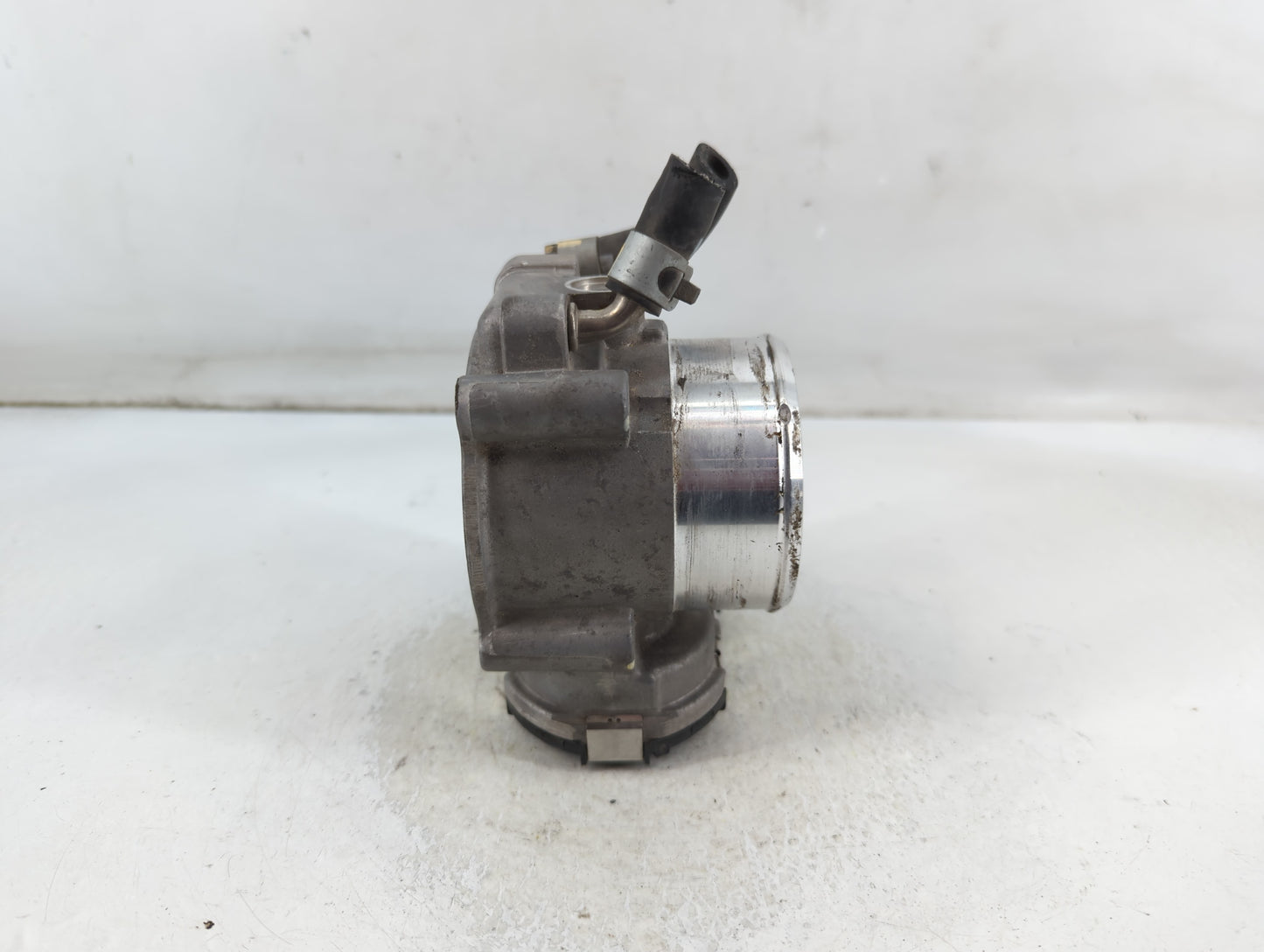 2015-2019 Hyundai Sonata Throttle Body P/N:35100-2G600 0 280 750 618 Fits Fits 2015 2016 2017 2018 2019 2020 2021 OEM Used A