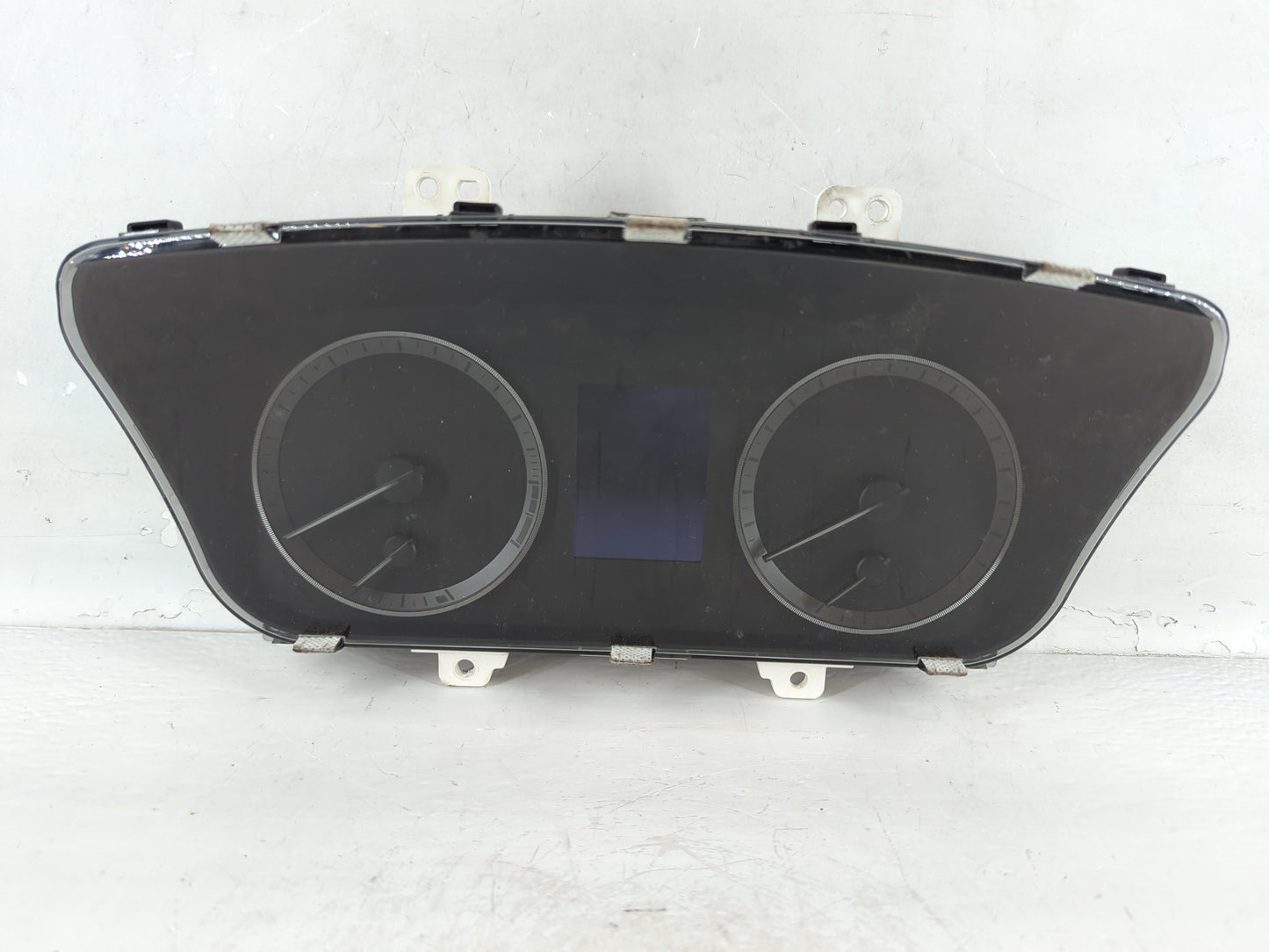 2016-2017 Hyundai Sonata Instrument Cluster Speedometer Gauges P/N:94001-C2200 Fits Fits 2016 2017 OEM Used Auto Parts - Oem
