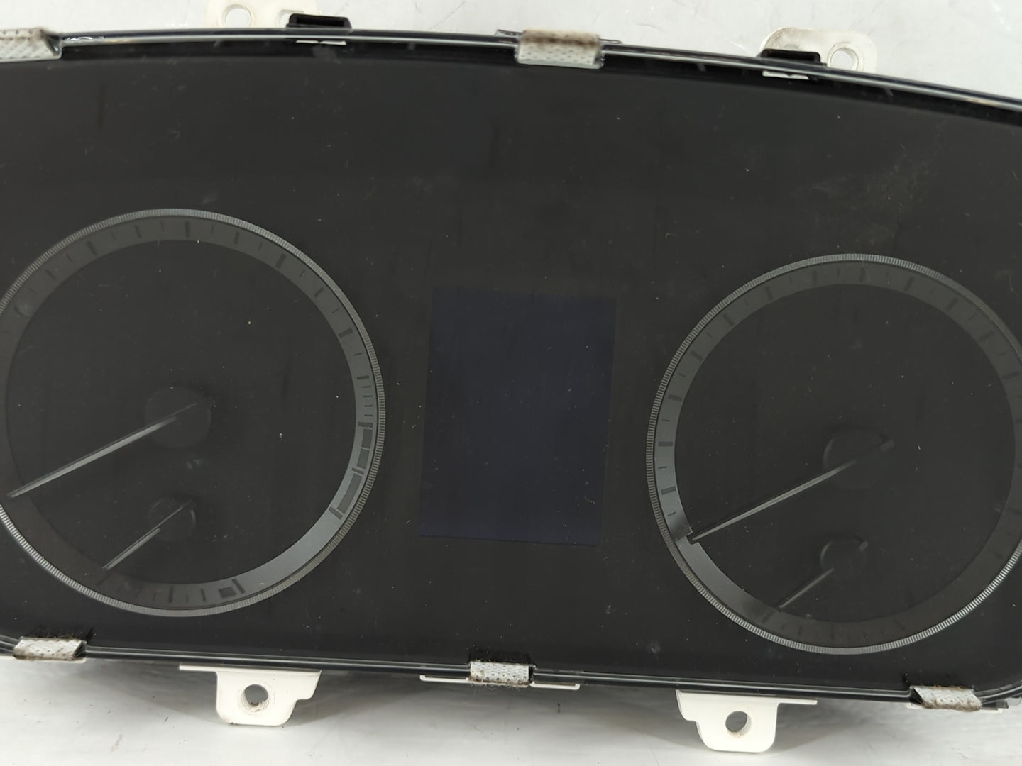 2016-2017 Hyundai Sonata Instrument Cluster Speedometer Gauges P/N:94001-C2200 Fits Fits 2016 2017 OEM Used Auto Parts - Oem