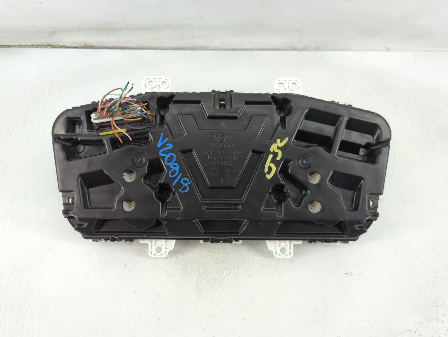 2016-2017 Hyundai Sonata Instrument Cluster Speedometer Gauges P/N:94001-C2200 Fits Fits 2016 2017 OEM Used Auto Parts - Oem