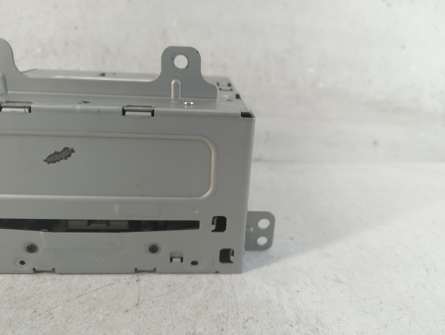 2015-2017 Hyundai Sonata Radio AM FM Cd Player Receiver Replacement P/N:22976137 Fits Fits 2015 2016 2017 OEM Used Auto Part