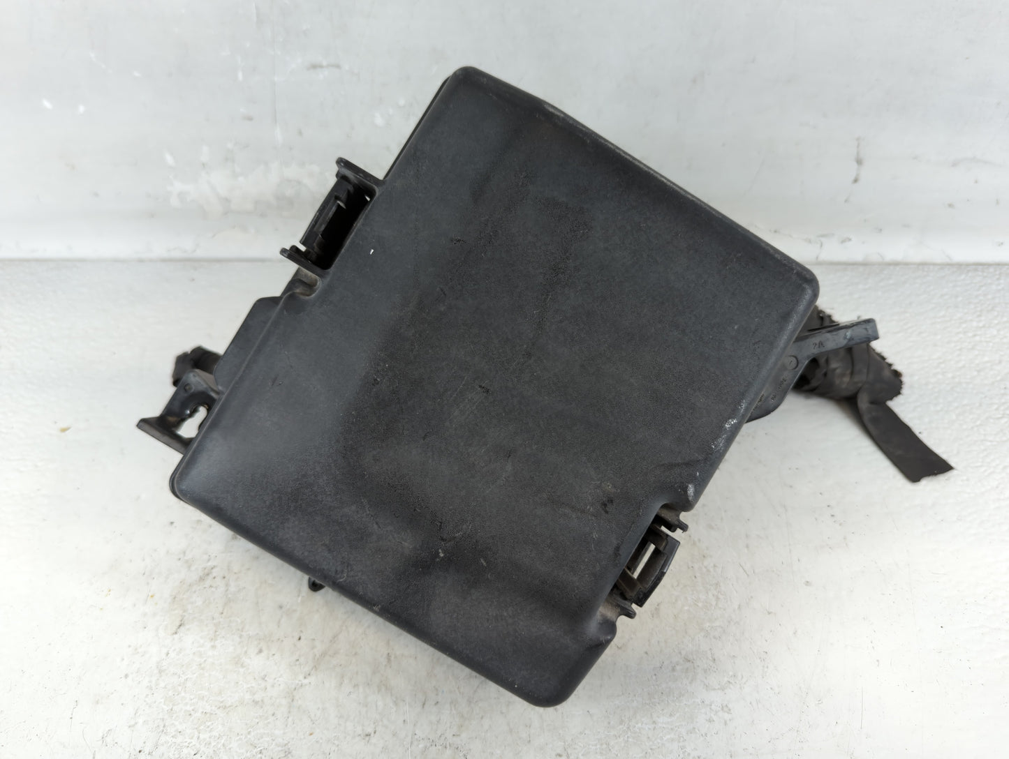 2016-2017 Hyundai Sonata Fusebox Fuse Box Panel Relay Module P/N:91950-C1820 Fits Fits 2016 2017 OEM Used Auto Parts - Oemus