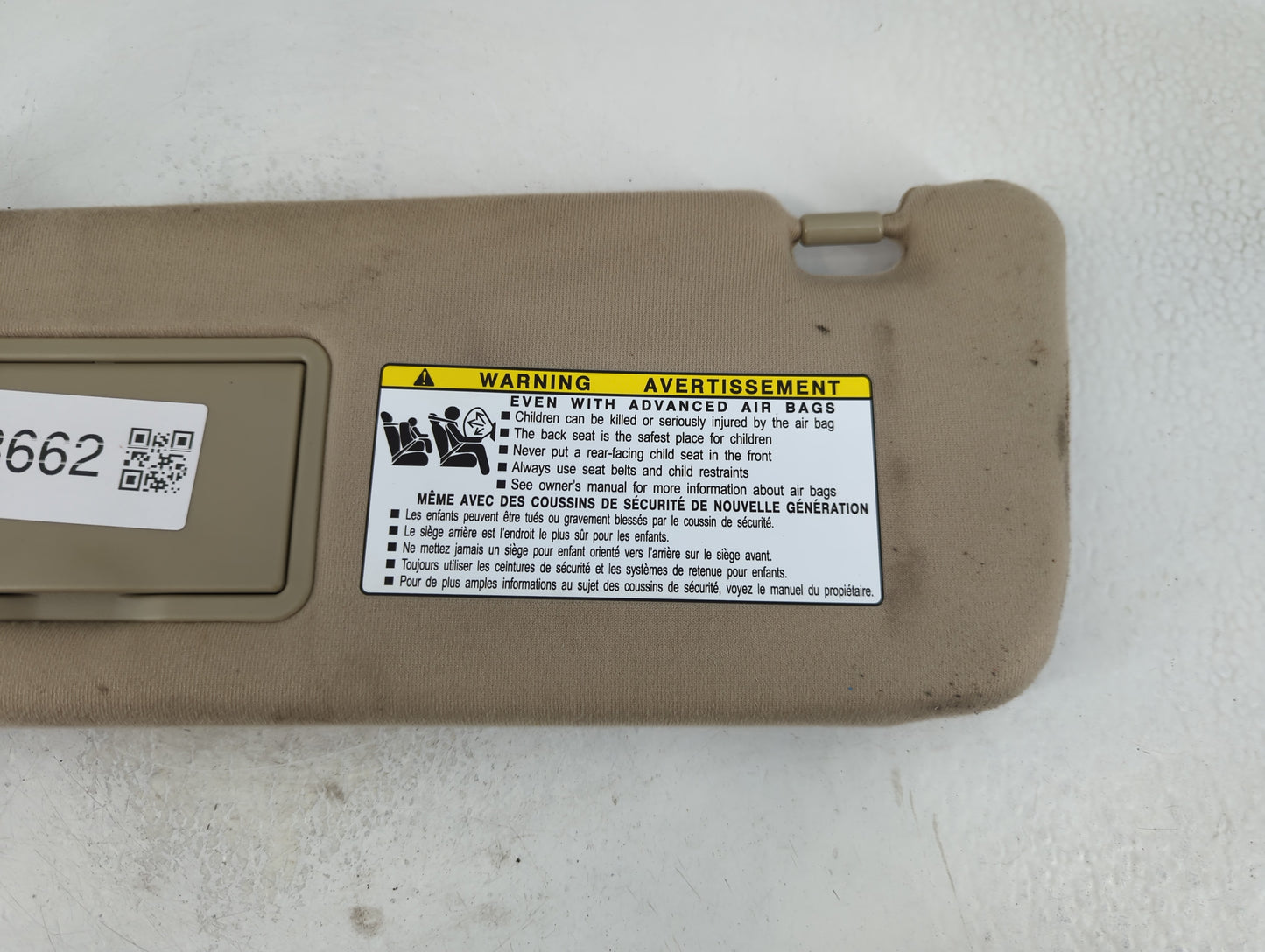 2006 Hyundai Sonata Sun Visor Shade Replacement Driver Left Mirror Fits OEM Used Auto Parts - Oemusedautoparts1.com