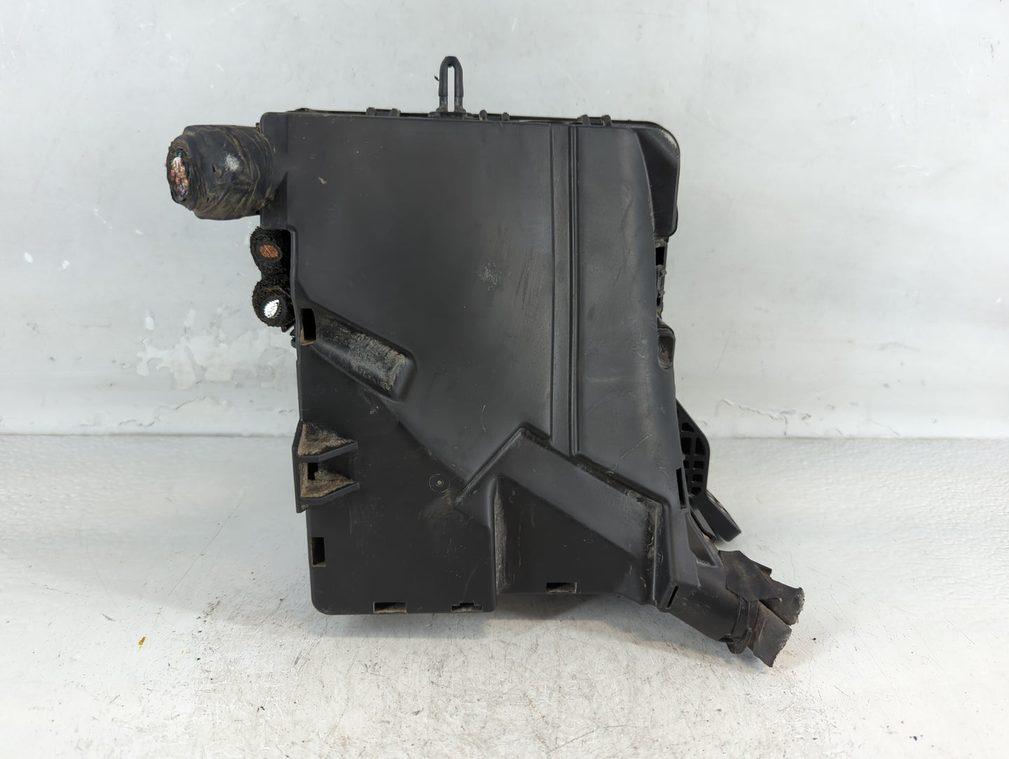 2016-2017 Hyundai Sonata Fusebox Fuse Box Panel Relay Module P/N:91204 E6161 Fits Fits 2016 2017 OEM Used Auto Parts - Oemus