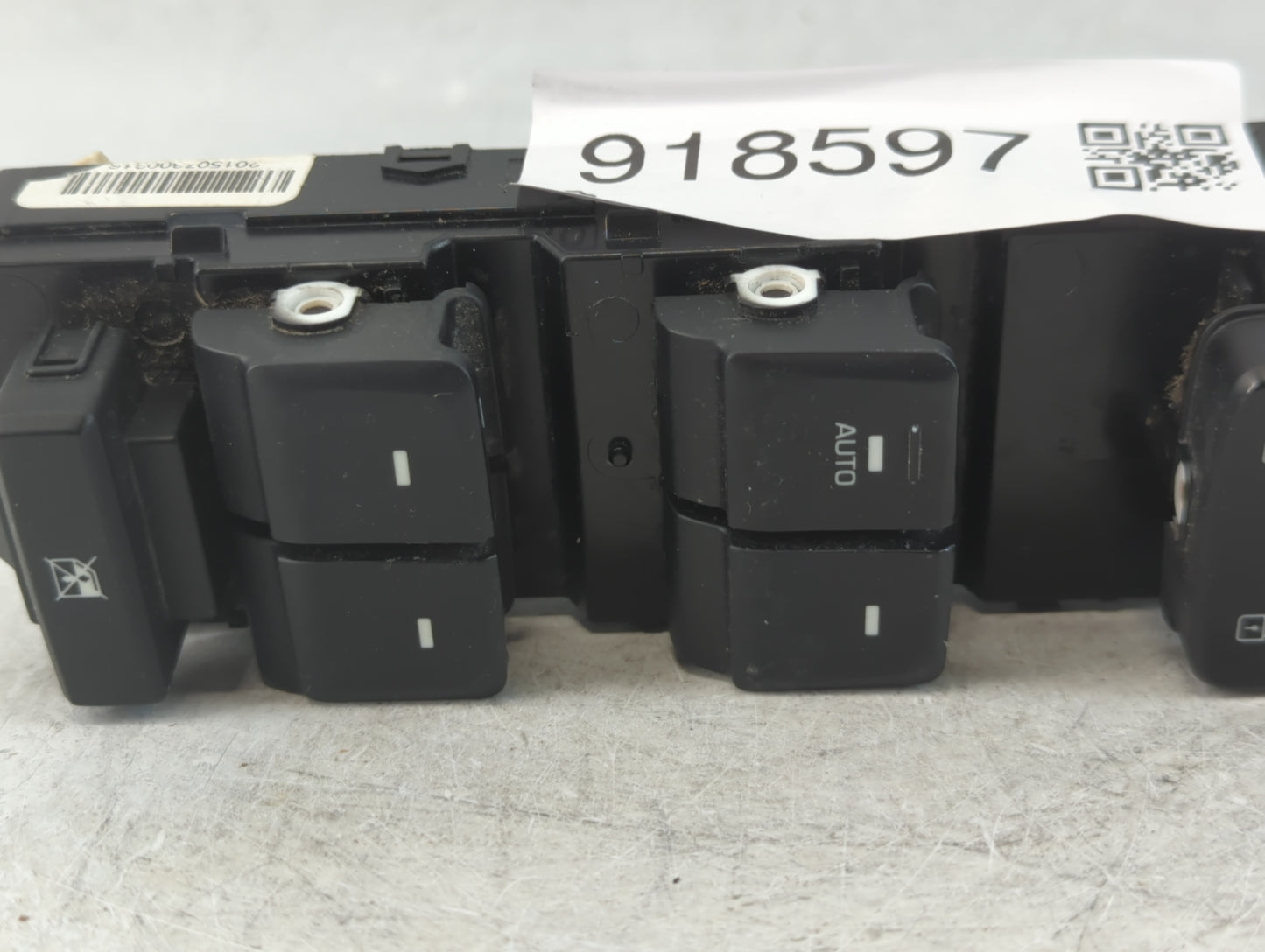 2015-2019 Hyundai Sonata Master Power Window Switch Replacement Driver Side Left P/N:93570-C1000 Fits OEM Used Auto Parts - 