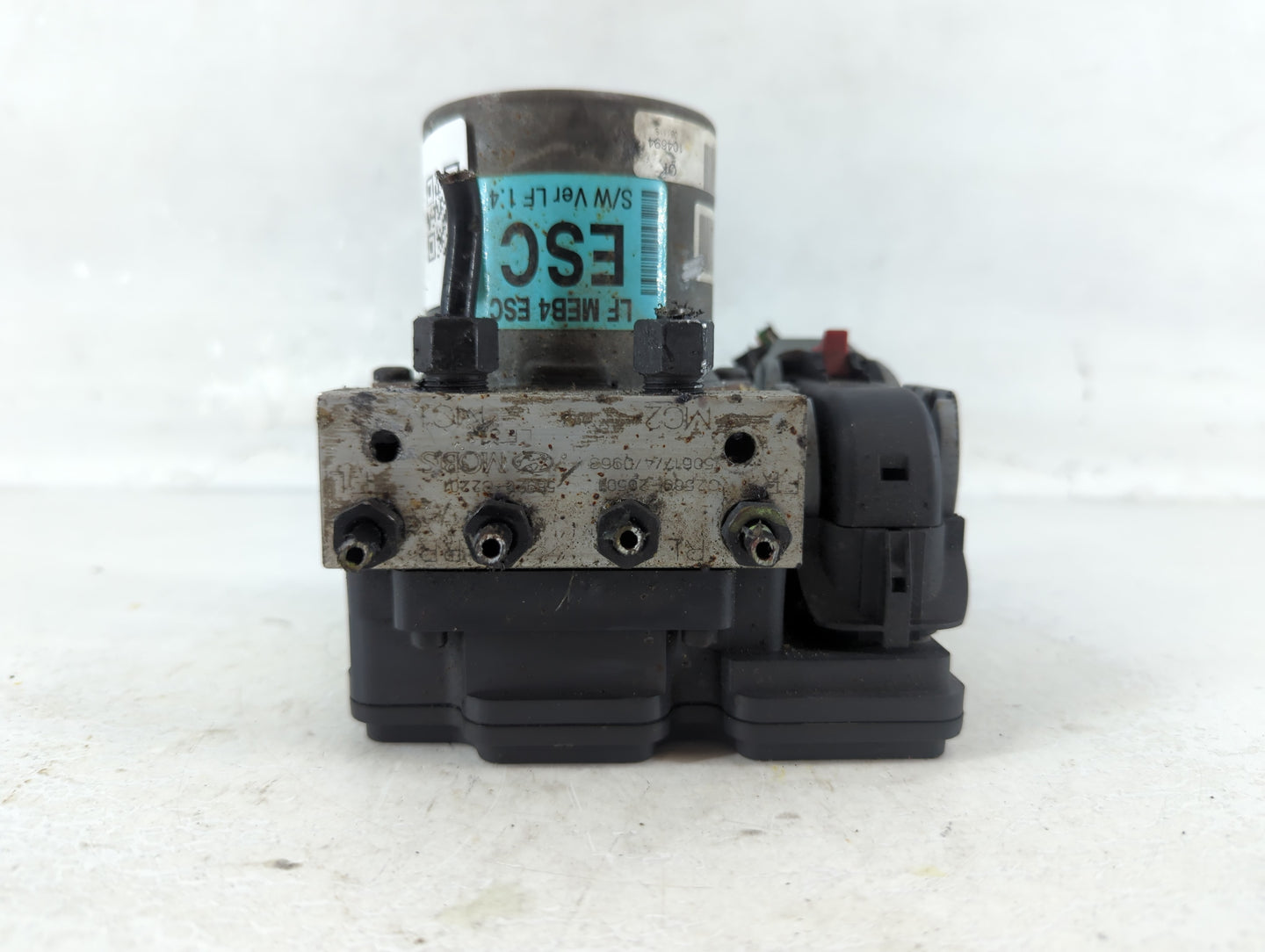2015-2017 Hyundai Sonata ABS Pump Control Module Replacement P/N:58920-B2201 Fits Fits 2015 2016 2017 OEM Used Auto Parts - 