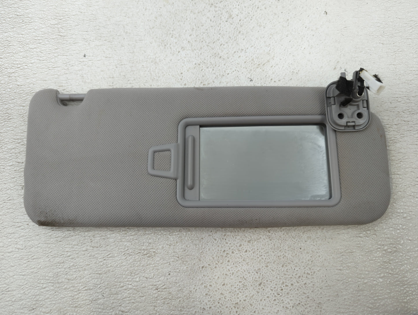 2016 Hyundai Sonata Sun Visor Shade Replacement Passenger Right Mirror Fits Fits 2017 2018 2019 OEM Used Auto Parts - Oemuse