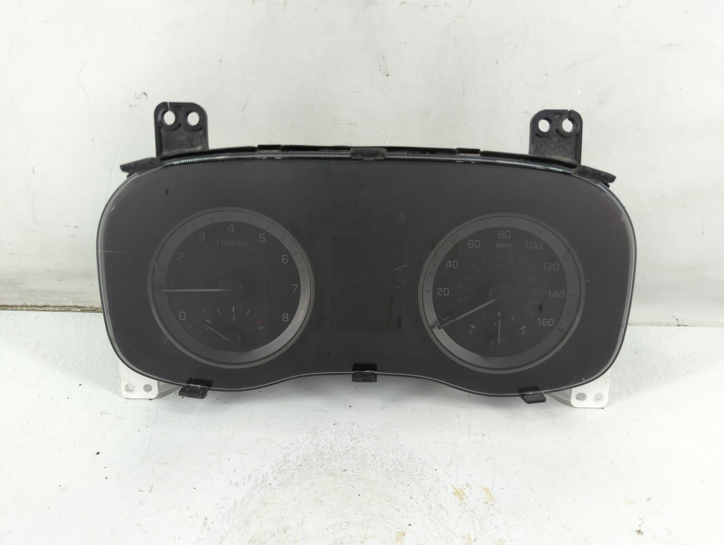 2016-2017 Hyundai Tucson Instrument Cluster Speedometer Gauges P/N:94001-D3180 Fits Fits 2016 2017 OEM Used Auto Parts - Oem