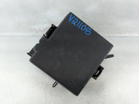 2016-2018 Hyundai Tucson Fusebox Fuse Box Panel Relay Module P/N:91422 D3150 Fits Fits 2016 2017 2018 OEM Used Auto Parts - 