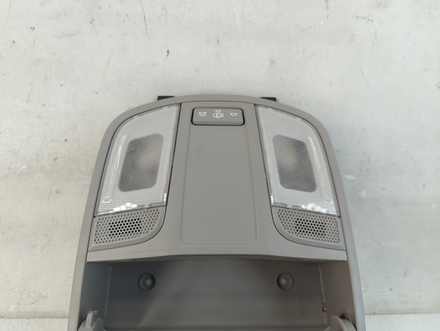 2016 Hyundai Tucson Overhead Roof Console - Oemusedautoparts1.com