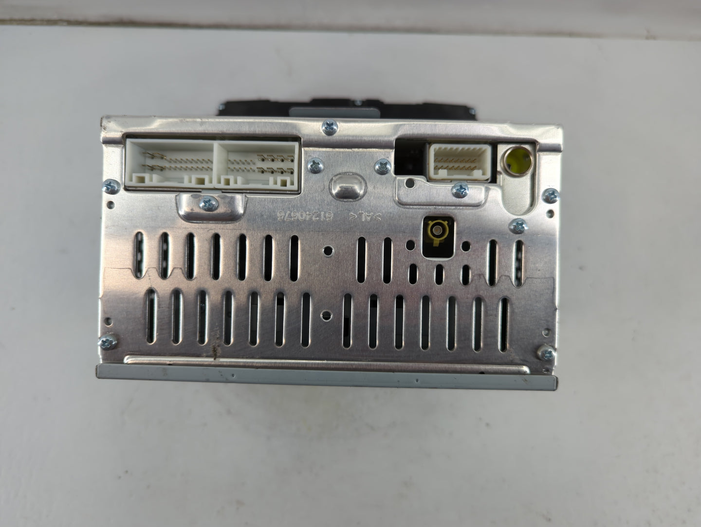 2016-2018 Hyundai Tucson Radio AM FM Cd Player Receiver Replacement P/N:96180-D31004X Fits Fits 2016 2017 2018 OEM Used Auto