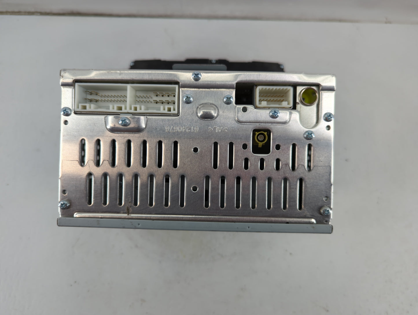 2016-2018 Hyundai Tucson Radio AM FM Cd Player Receiver Replacement P/N:96180-D31004X Fits Fits 2016 2017 2018 OEM Used Auto