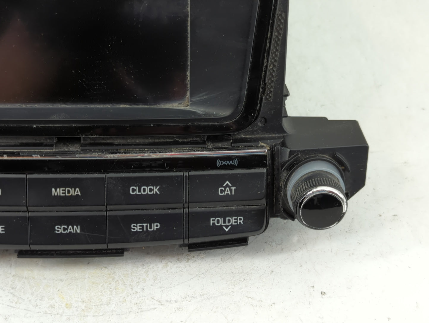 2016-2018 Hyundai Tucson Radio AM FM Cd Player Receiver Replacement P/N:96180-D31004X Fits Fits 2016 2017 2018 OEM Used Auto