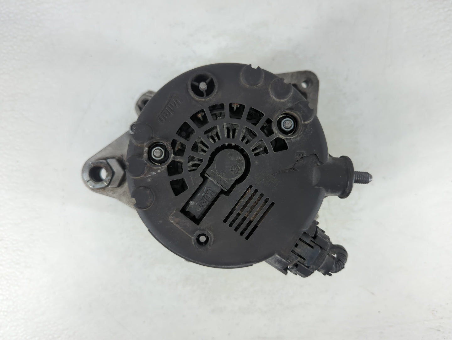 2016-2018 Hyundai Tucson Alternator Replacement Generator Charging Assembly Engine OEM P/N:2624670 37300-2E820 Fits OEM Used