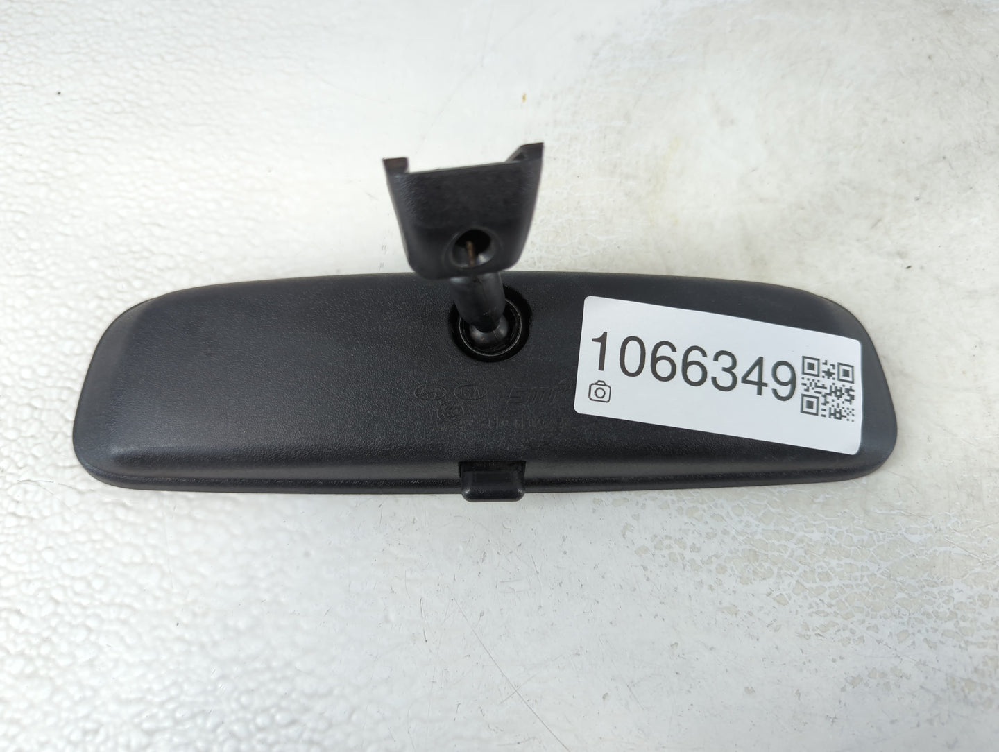 2009-2022 Hyundai Tucson Interior Rear View Mirror Replacement OEM P/N:E4012143 Fits OEM Used Auto Parts - Oemusedautoparts1