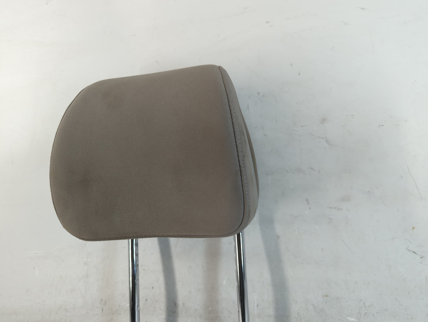 2016-2018 Hyundai Tucson Headrest Head Rest Front Driver Passenger Seat Fits Fits 2016 2017 2018 OEM Used Auto Parts - Oemus