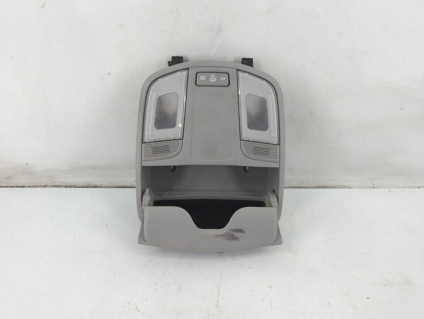 2016 Hyundai Tucson Overhead Roof Console - Oemusedautoparts1.com