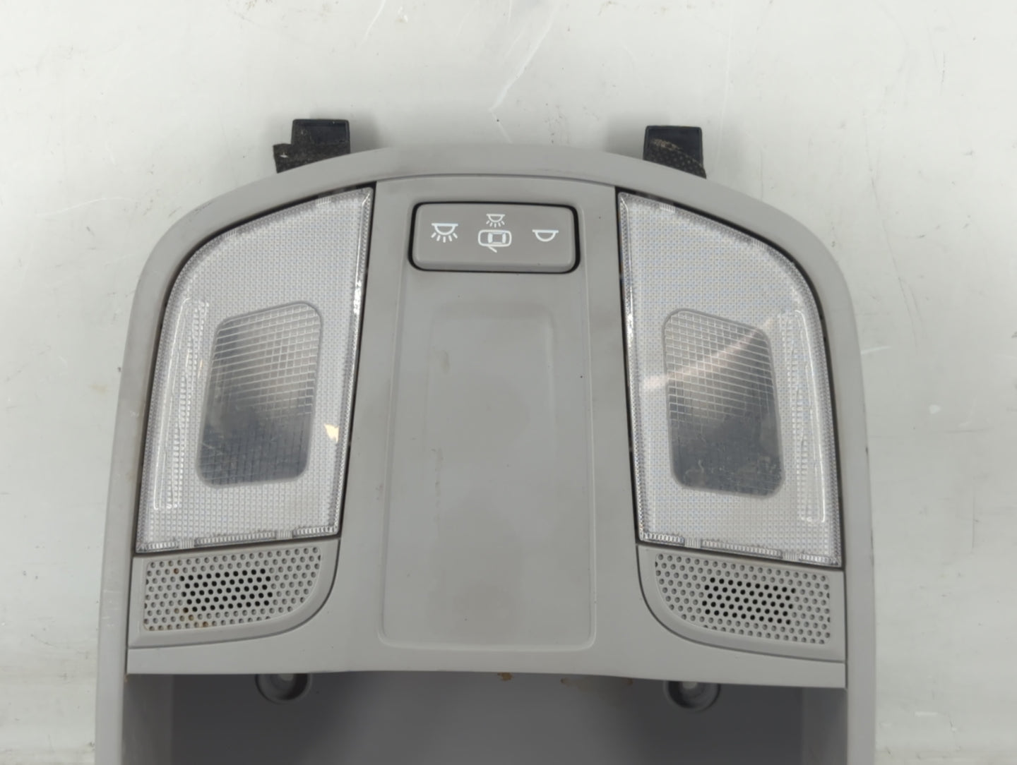 2016 Hyundai Tucson Overhead Roof Console - Oemusedautoparts1.com