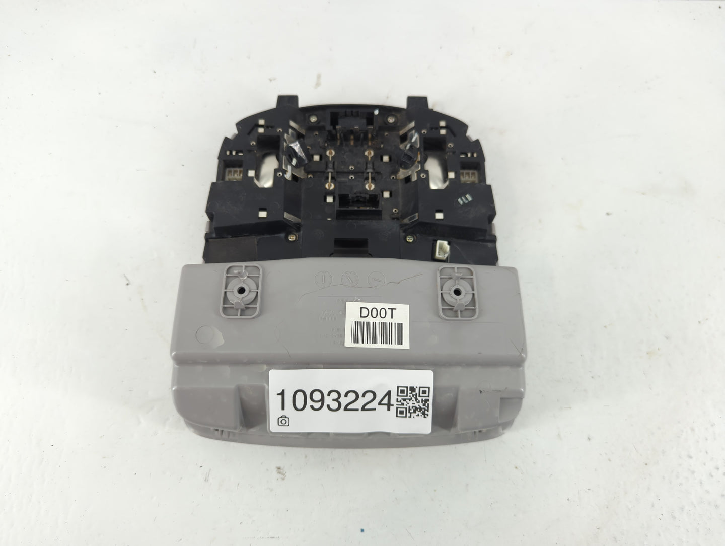 2016 Hyundai Tucson Overhead Roof Console - Oemusedautoparts1.com