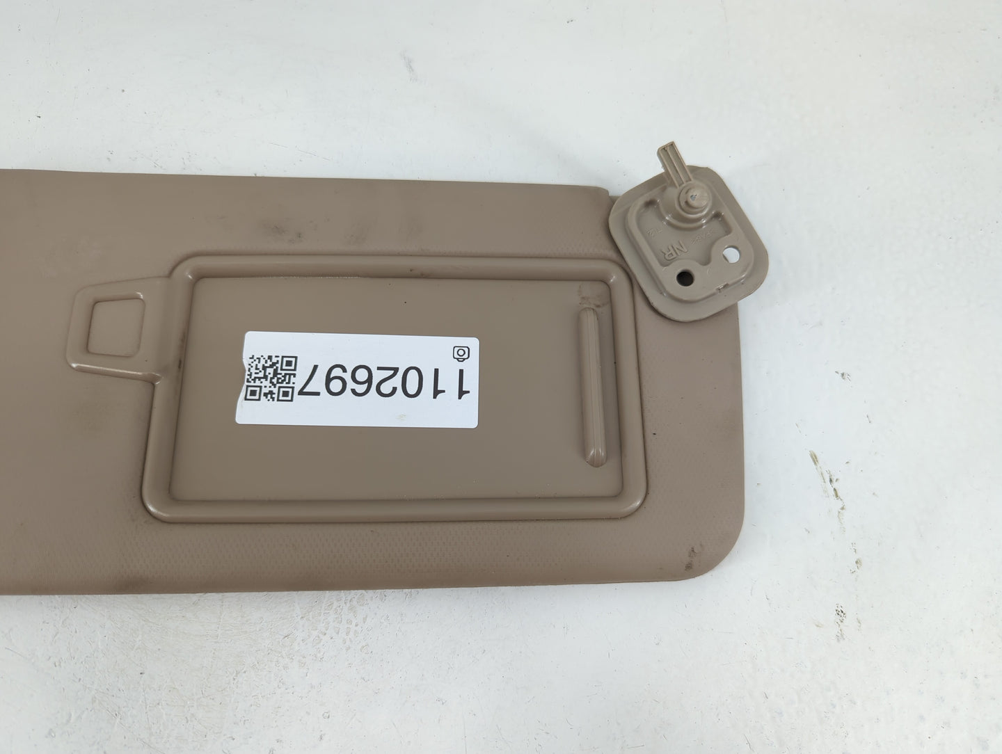 2016-2021 Hyundai Tucson Sun Visor Shade Replacement Passenger Right Mirror Fits Fits 2016 2017 2018 2019 2020 2021 OEM Used