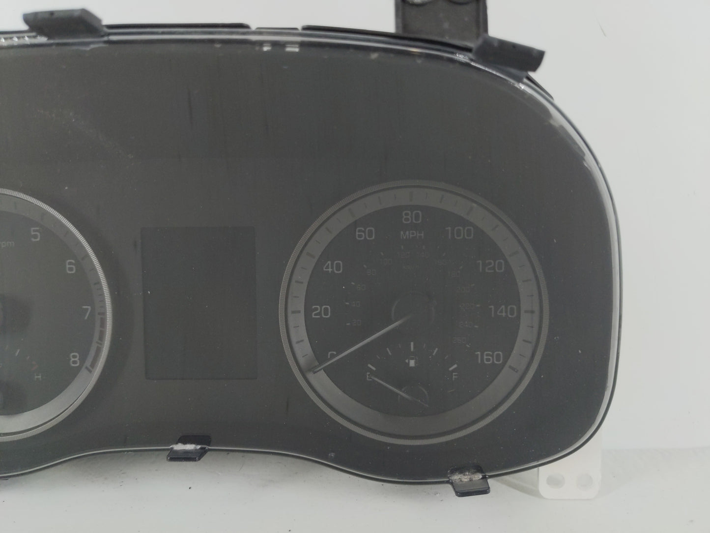 2016-2017 Hyundai Tucson Instrument Cluster Speedometer Gauges P/N:94001-D3170 Fits Fits 2016 2017 OEM Used Auto Parts - Oem