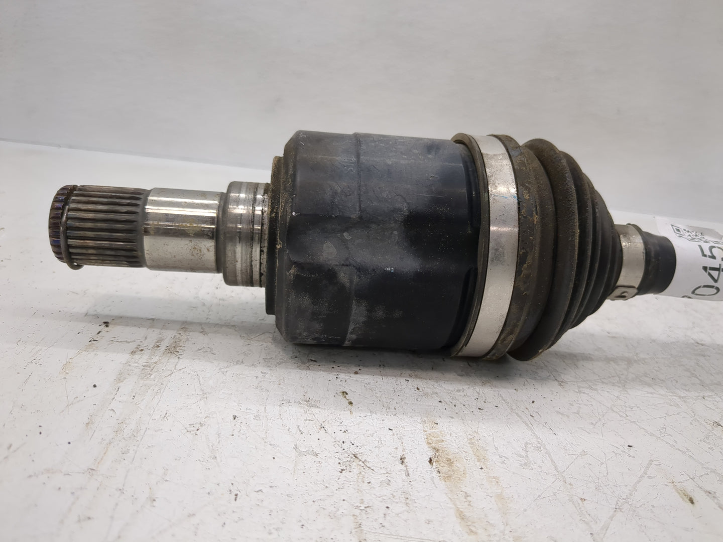 2016-2018 Hyundai Tucson Axle Shaft Front Driver Cv C/v - Oemusedautoparts1.com
