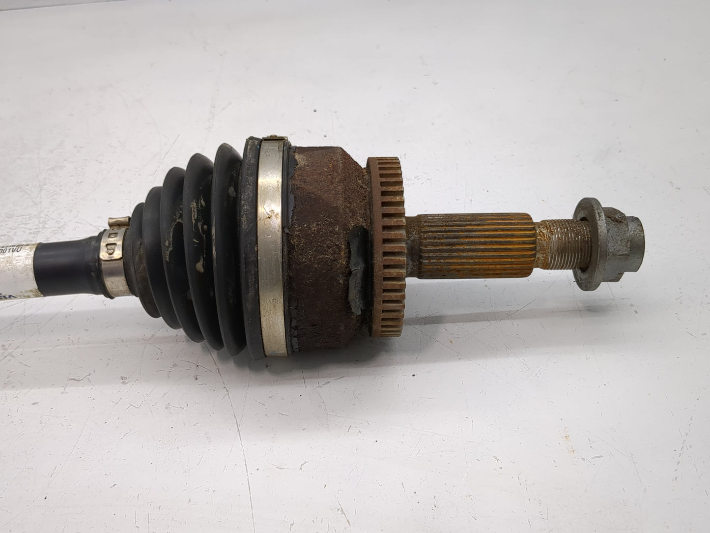 2016-2018 Hyundai Tucson Axle Shaft Front Driver Cv C/v - Oemusedautoparts1.com