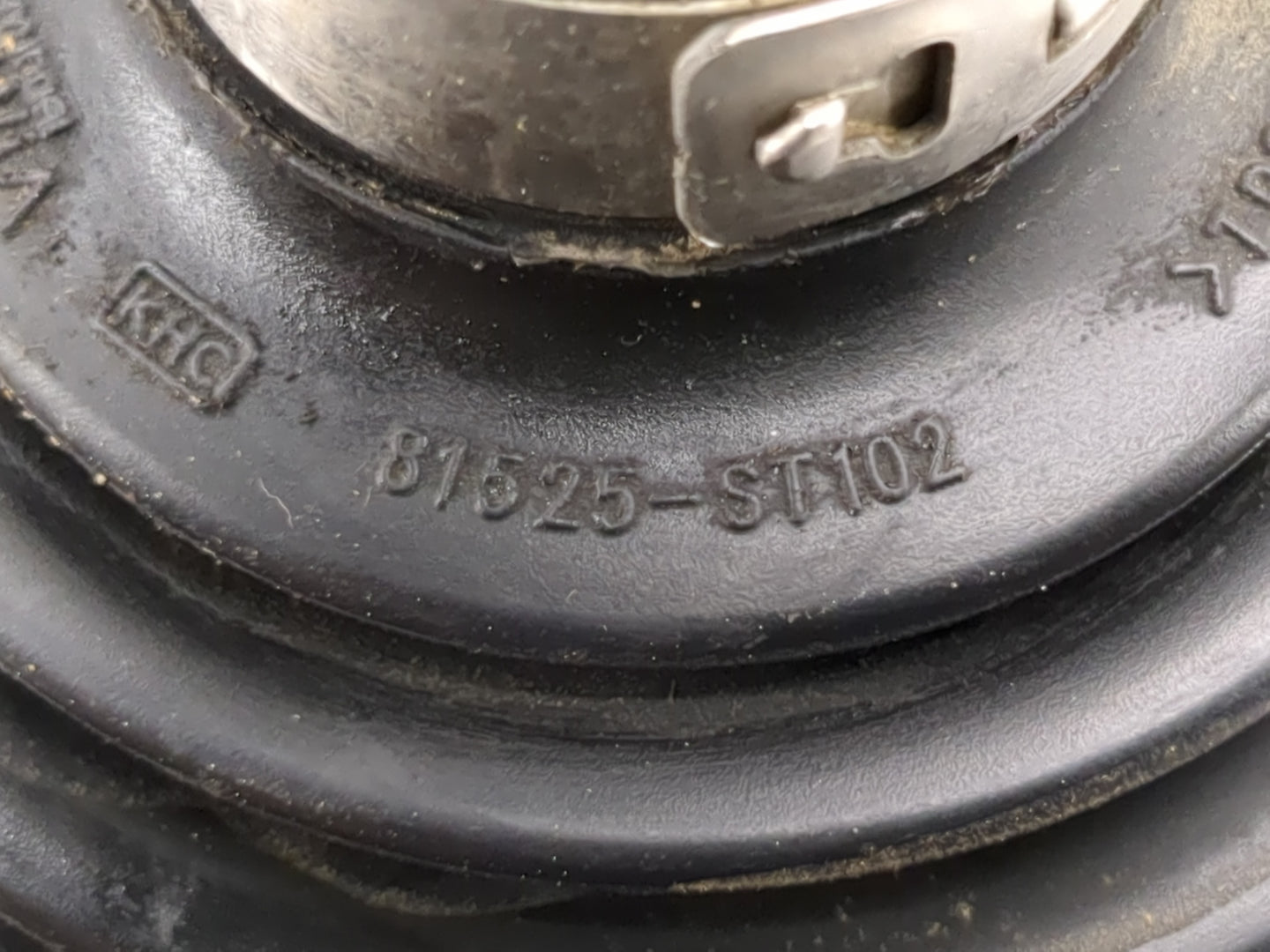 2016-2018 Hyundai Tucson Axle Shaft Front Driver Cv C/v - Oemusedautoparts1.com
