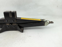 2016 Hyundai Tucson Spare Scissor Car Jack 1123443 - Oemusedautoparts1.com