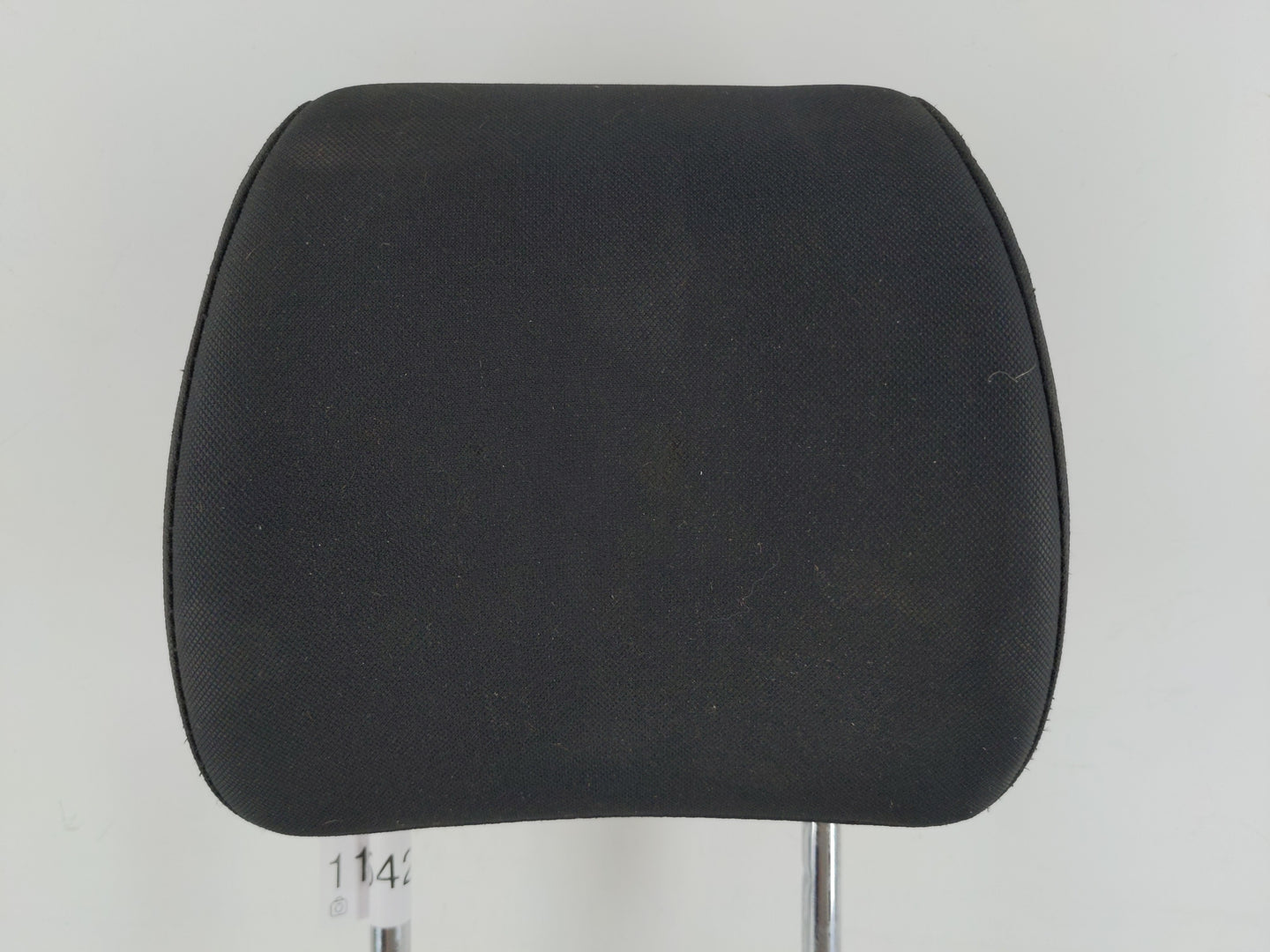 2016-2018 Hyundai Tucson Headrest Head Rest Front Driver Passenger Seat Fits Fits 2016 2017 2018 OEM Used Auto Parts - Oemus