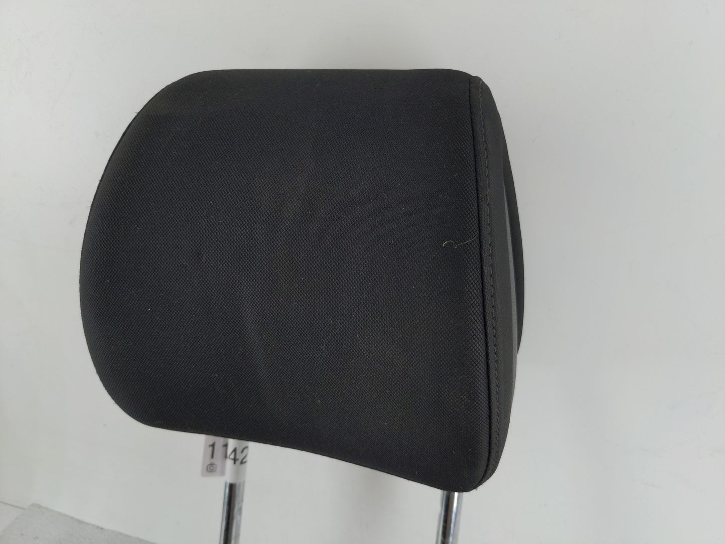 2016-2018 Hyundai Tucson Headrest Head Rest Front Driver Passenger Seat Fits Fits 2016 2017 2018 OEM Used Auto Parts - Oemus