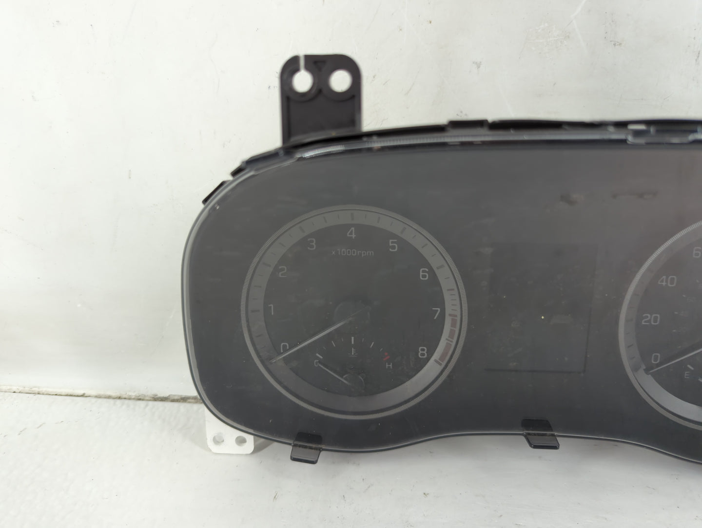 2016-2017 Hyundai Tucson Instrument Cluster Speedometer Gauges P/N:94001-D3181 Fits Fits 2016 2017 OEM Used Auto Parts - Oem