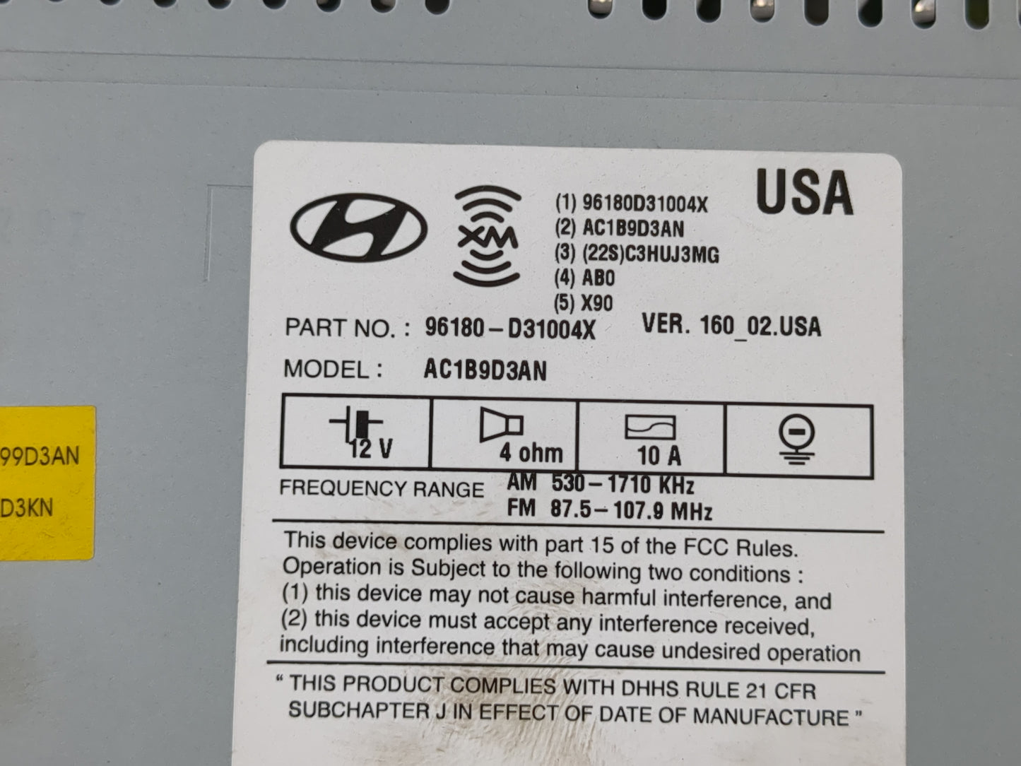 2016-2017 Hyundai Tucson Radio AM FM Cd Player Receiver Replacement P/N:96180-D31004X Fits Fits 2016 2017 OEM Used Auto Part