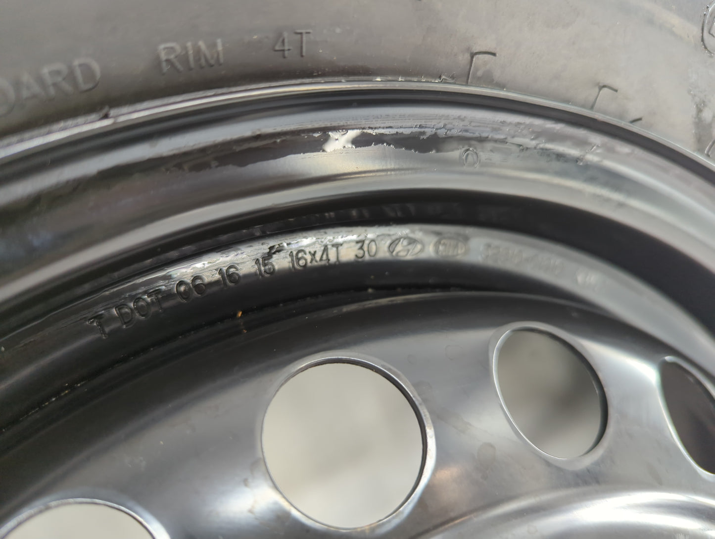 2016-2021 Hyundai Tucson Spare Donut Tire Wheel Rim Oem - Oemusedautoparts1.com