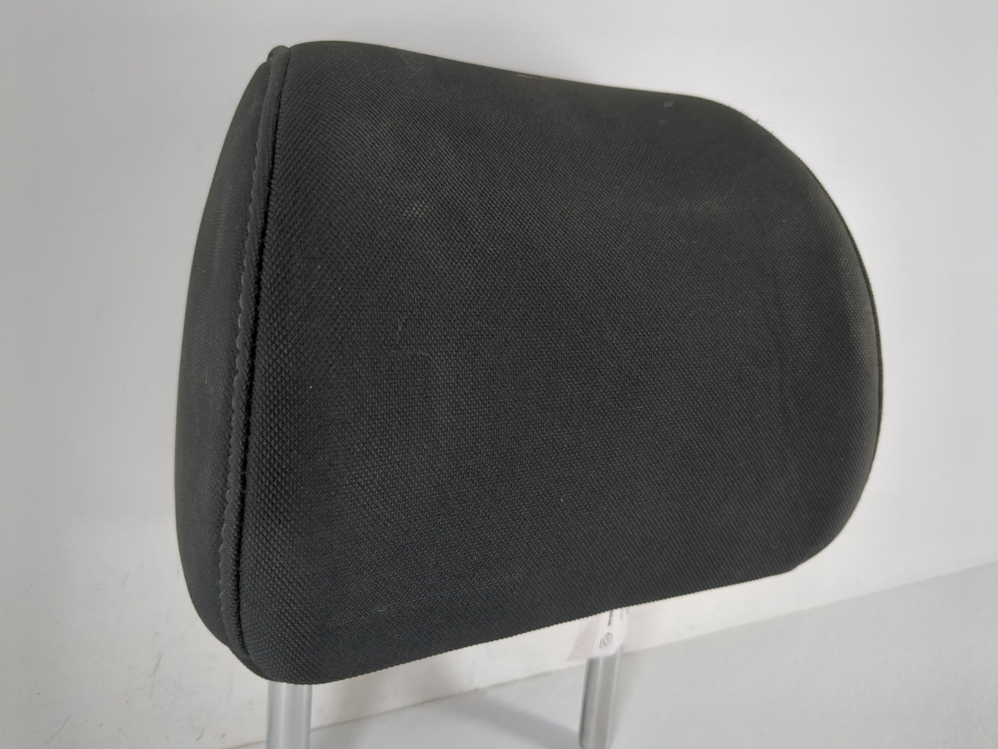 2016 Hyundai Tucson Headrest Head Rest Front Driver Passenger Seat Fits OEM Used Auto Parts - Oemusedautoparts1.com