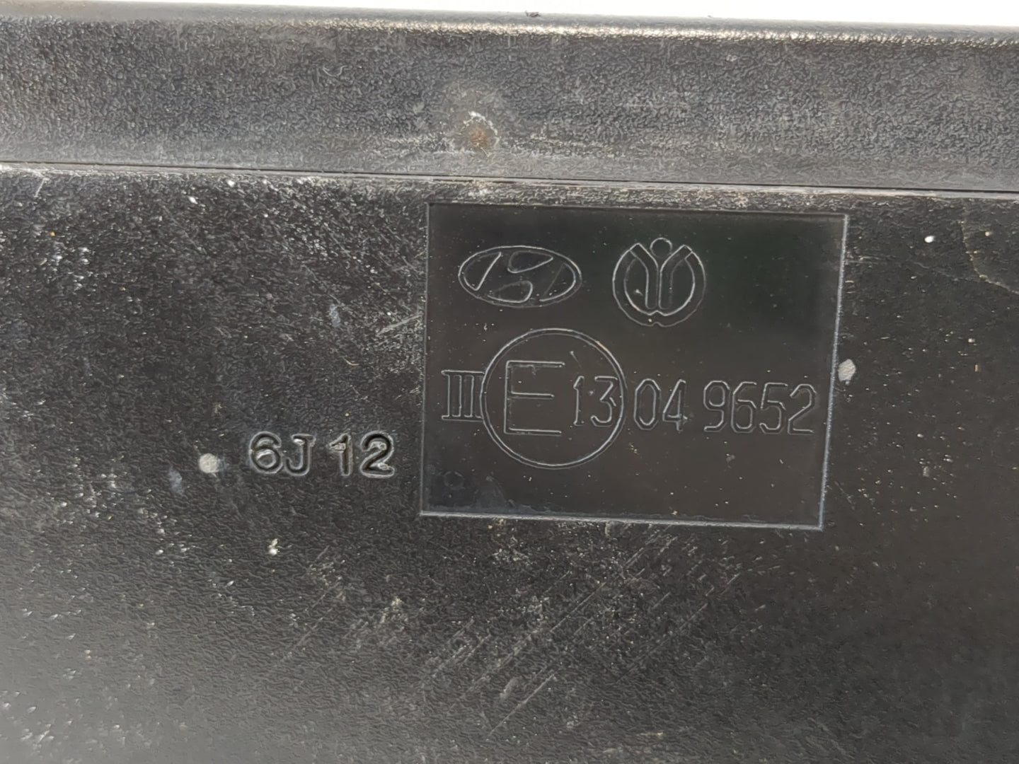 2016-2018 Hyundai Tucson Driver Side View Mirror - Left Door Mirror OEM Used - Oemusedautoparts1.com