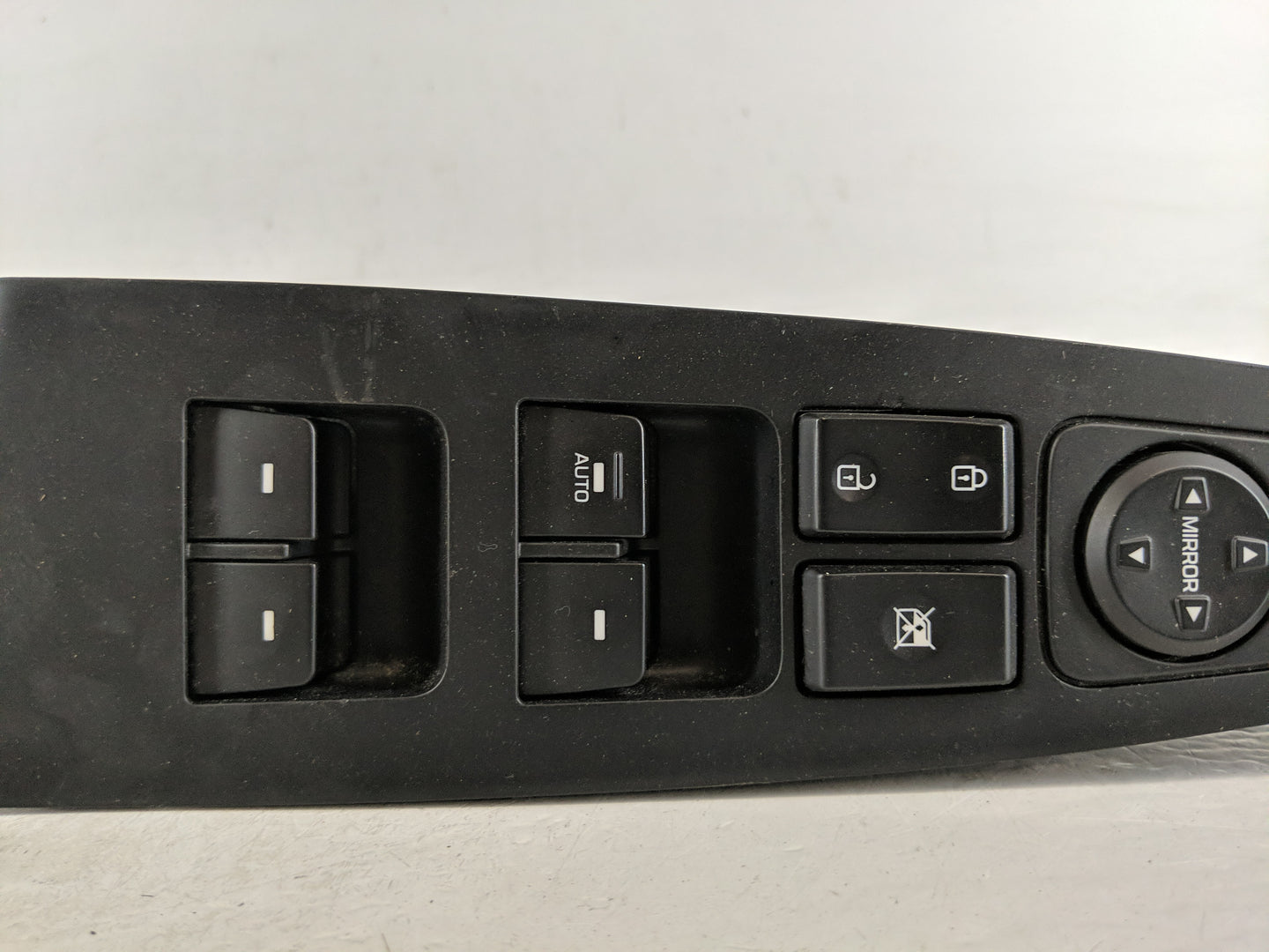 2016-2021 Hyundai Tucson Master Power Window Switch Replacement Driver Side Left P/N:PBO0744 Fits OEM Used Auto Parts - Oemu