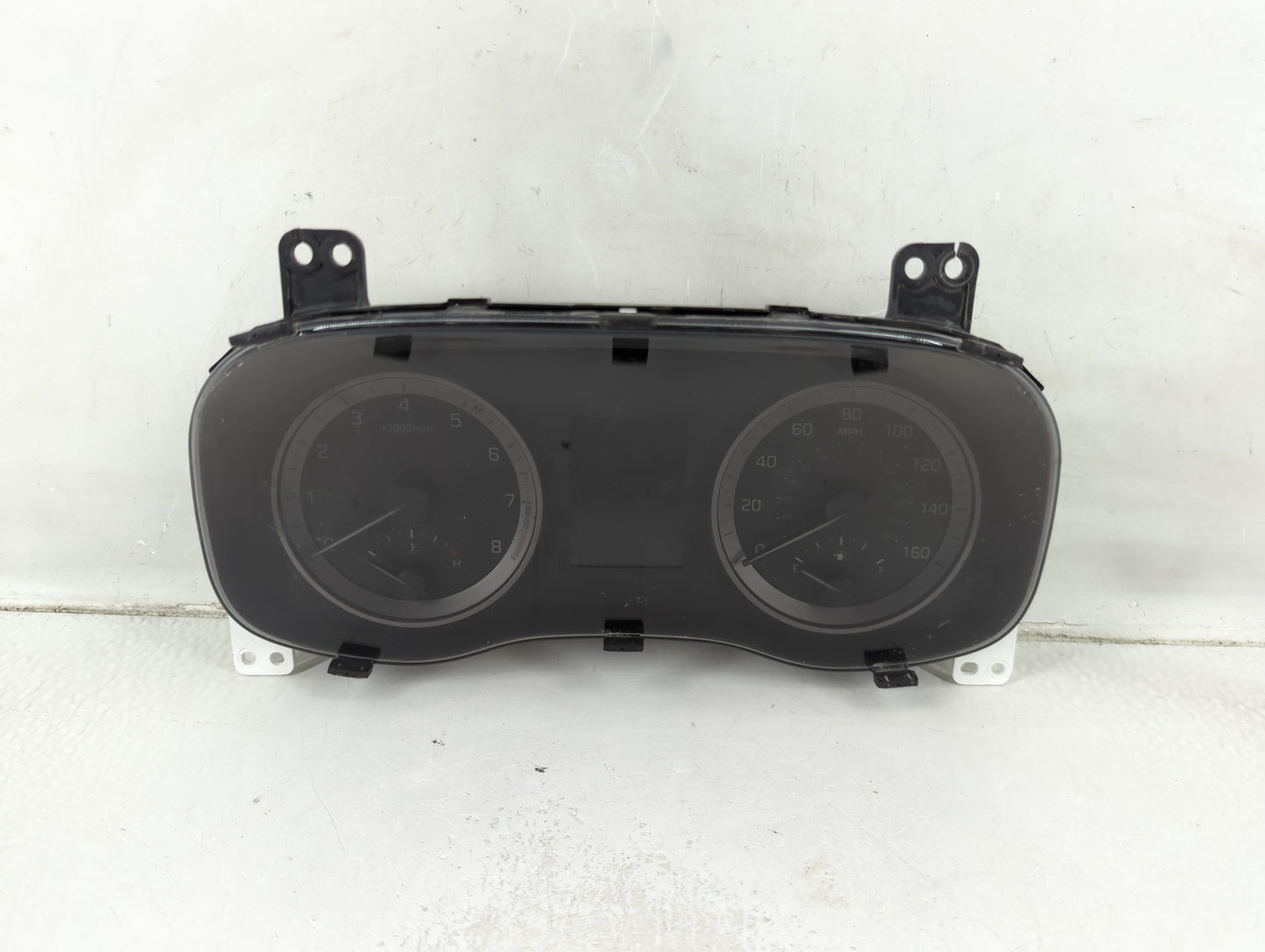 2016-2017 Hyundai Tucson Instrument Cluster Speedometer Gauges P/N:94001-D3170 Fits Fits 2016 2017 OEM Used Auto Parts - Oem