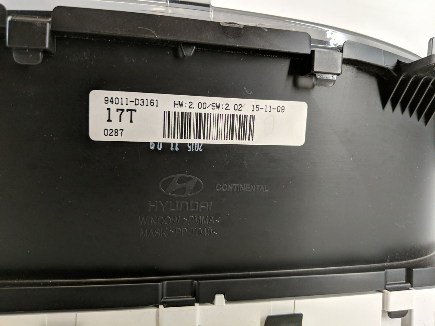 2016-2017 Hyundai Tucson Instrument Cluster Speedometer Gauges P/N:94011-D3161 Fits Fits 2016 2017 OEM Used Auto Parts - Oem