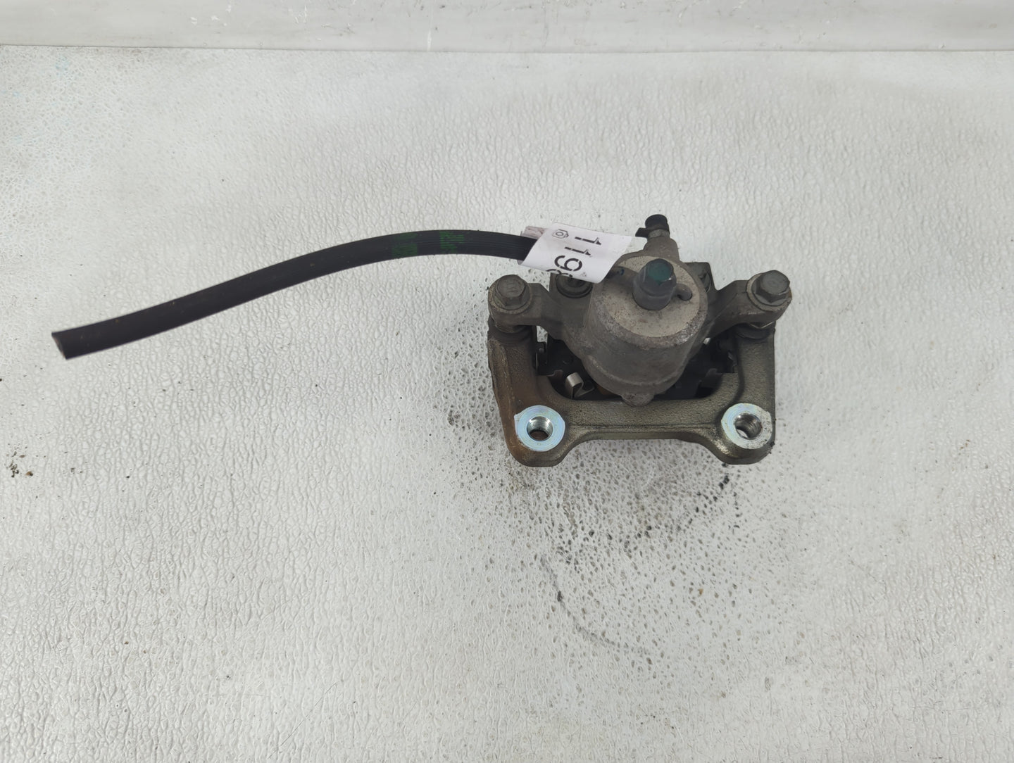 2016-2021 Hyundai Tucson Front Driver Left Brake Caliper - Oemusedautoparts1.com