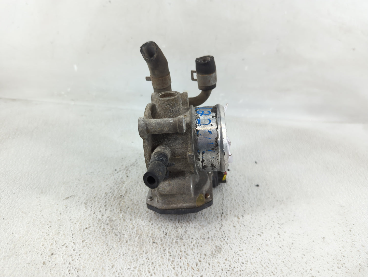 2016-2018 Hyundai Tucson Throttle Body P/N:35100-2B340 Fits Fits 2015 2016 2017 2018 2019 2020 2021 2022 OEM Used Auto Parts