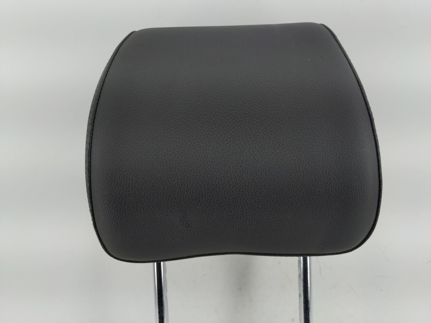 2016 Hyundai Tucson Headrest Head Rest Rear Seat Fits OEM Used Auto Parts - Oemusedautoparts1.com