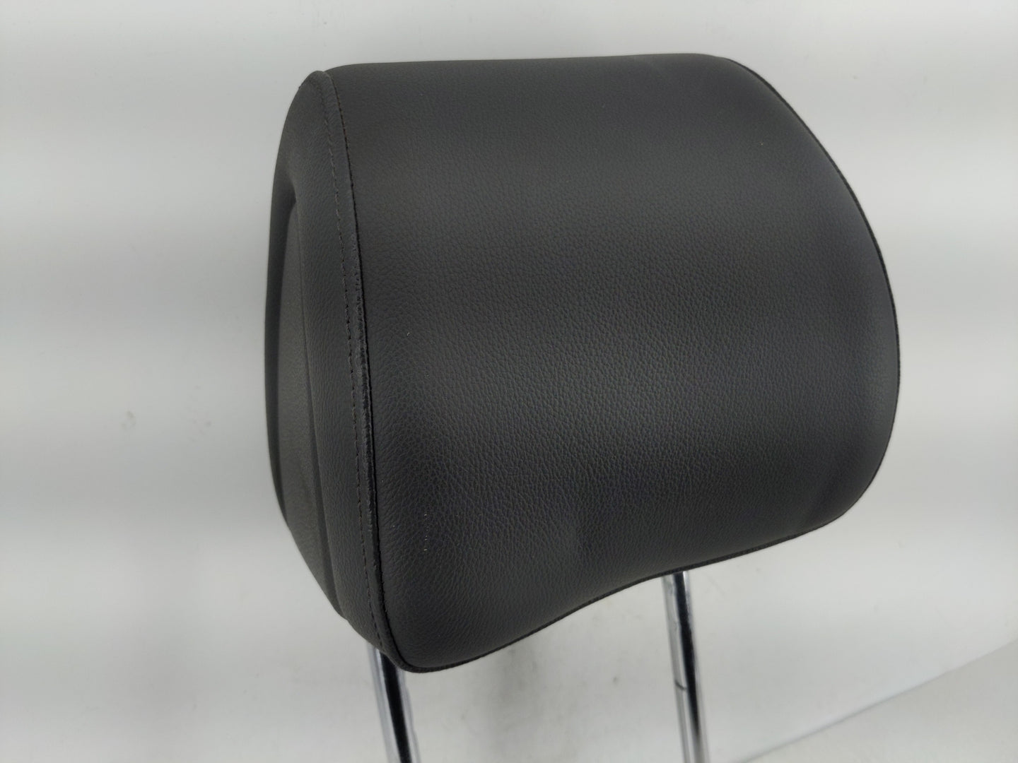 2016 Hyundai Tucson Headrest Head Rest Rear Seat Fits OEM Used Auto Parts - Oemusedautoparts1.com
