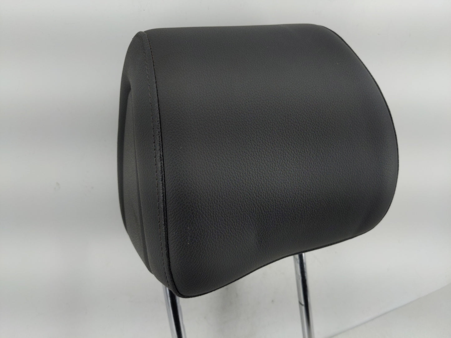 2016 Hyundai Tucson Headrest Head Rest Rear Seat Fits OEM Used Auto Parts - Oemusedautoparts1.com