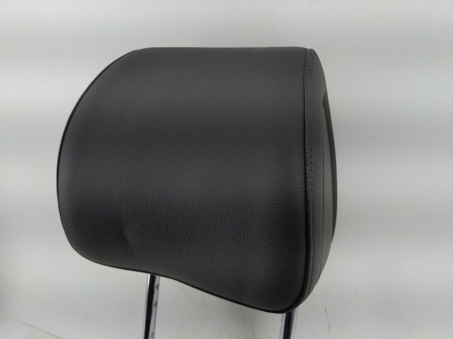 2016 Hyundai Tucson Headrest Head Rest Rear Seat Fits OEM Used Auto Parts - Oemusedautoparts1.com
