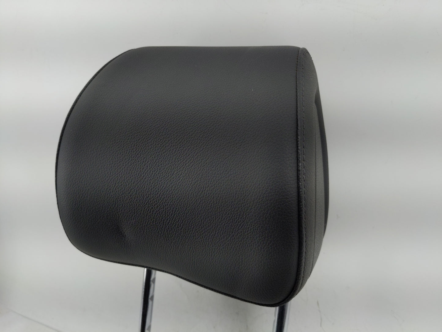 2016 Hyundai Tucson Headrest Head Rest Rear Seat Fits OEM Used Auto Parts - Oemusedautoparts1.com